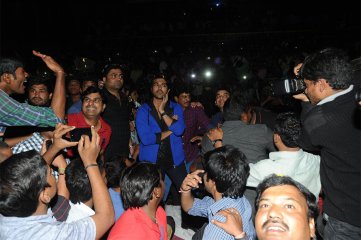 Yevadu Trailer Launch at Sandhya 70MM